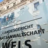 Staatsanwaltschaft wertet Chats der Verdächtigen aus