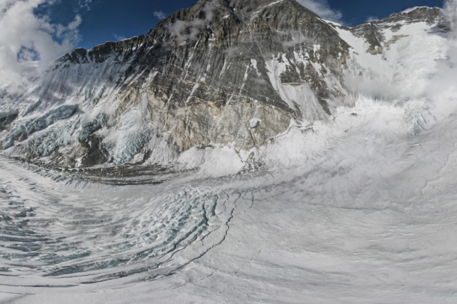 Kathmandu/Peking: Wieder Bergnot nach starken Schneefällen am Mount Everest