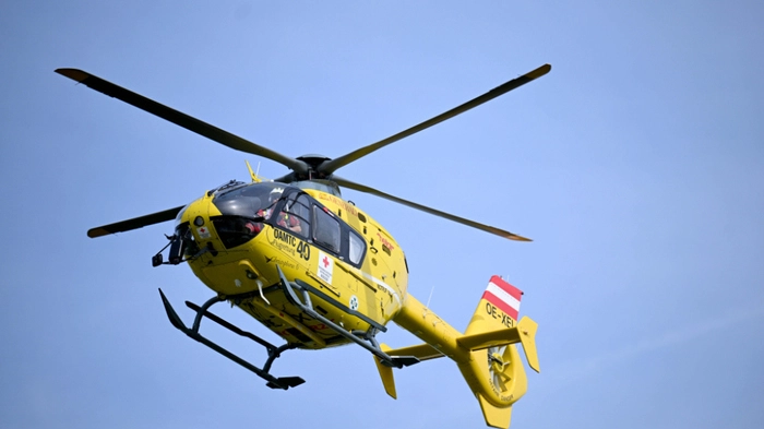 Notarzthubschrauber flog Verletzten ins Spital (Sujetfoto)