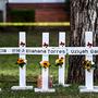 Kreuze für die getöteten Volksschulkinder in Uvalde | Für die getöteten Volksschulkinder in Uvalde wurden Kreuze aufgestellt