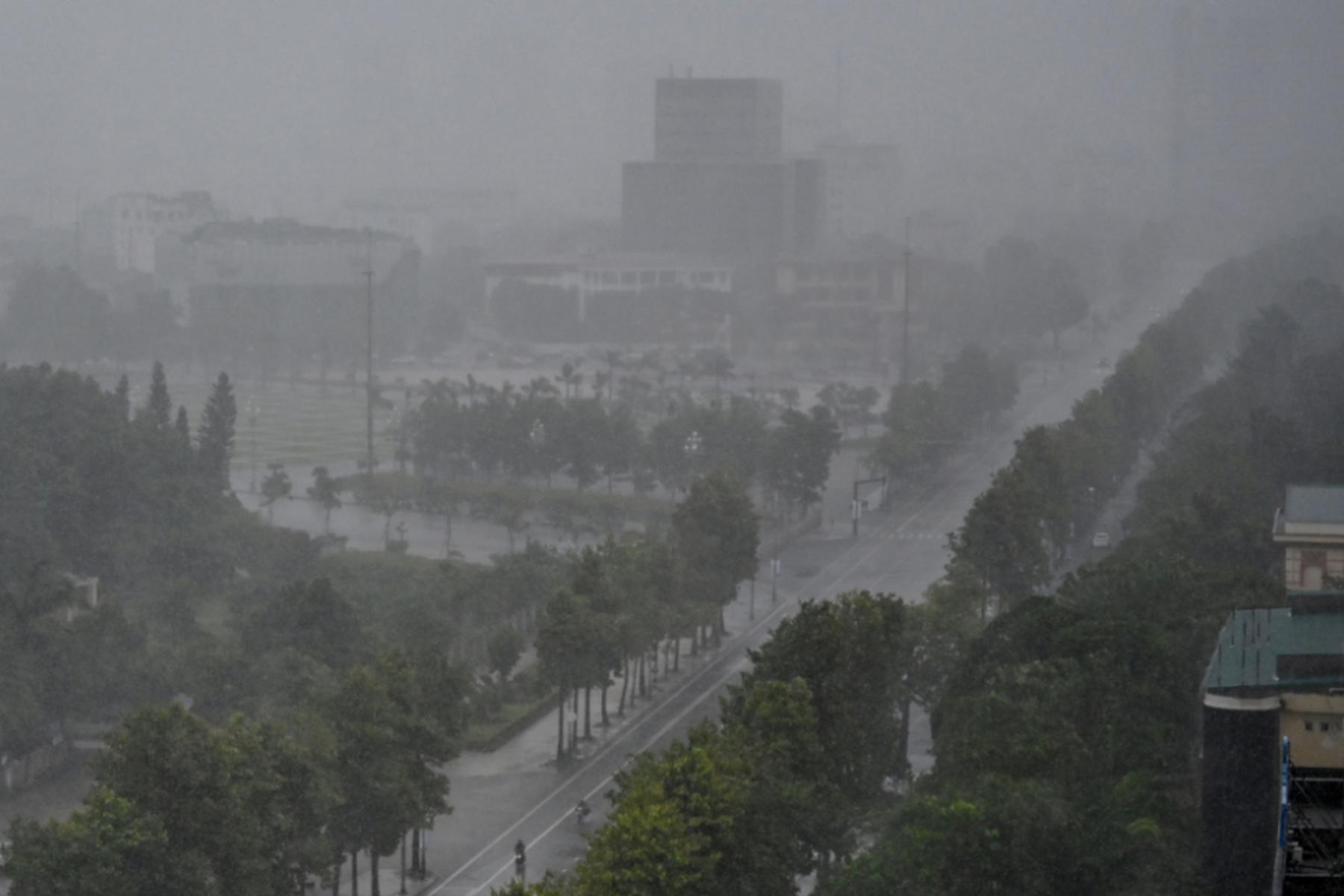 Ho-Chi-Minh-Stadt (Saigon): Zehntausende in Vietnam vor Taifun "Kajiki" evakuiert