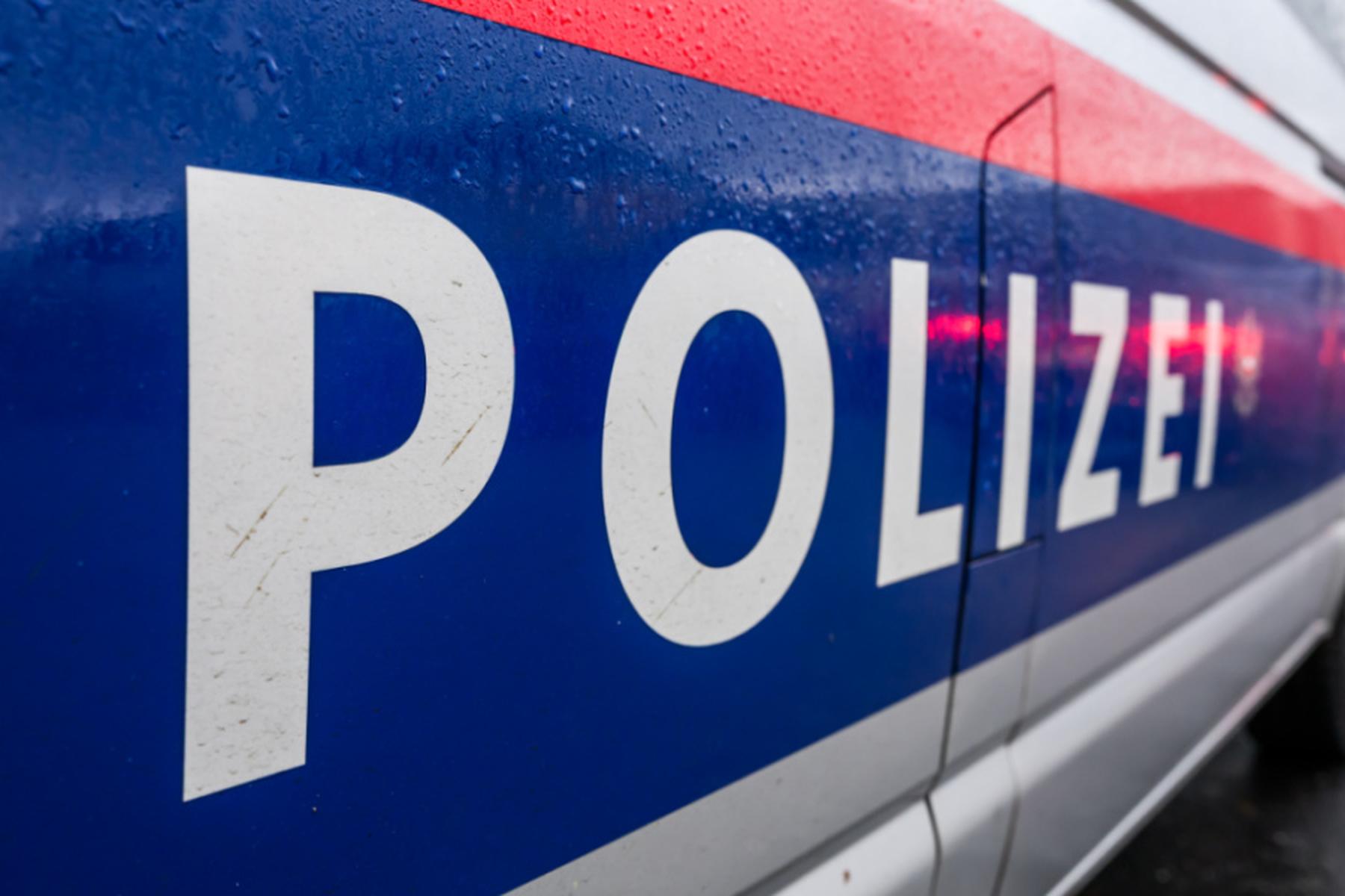 V Vorarlberškem jezeru umrl voznik avtomobila