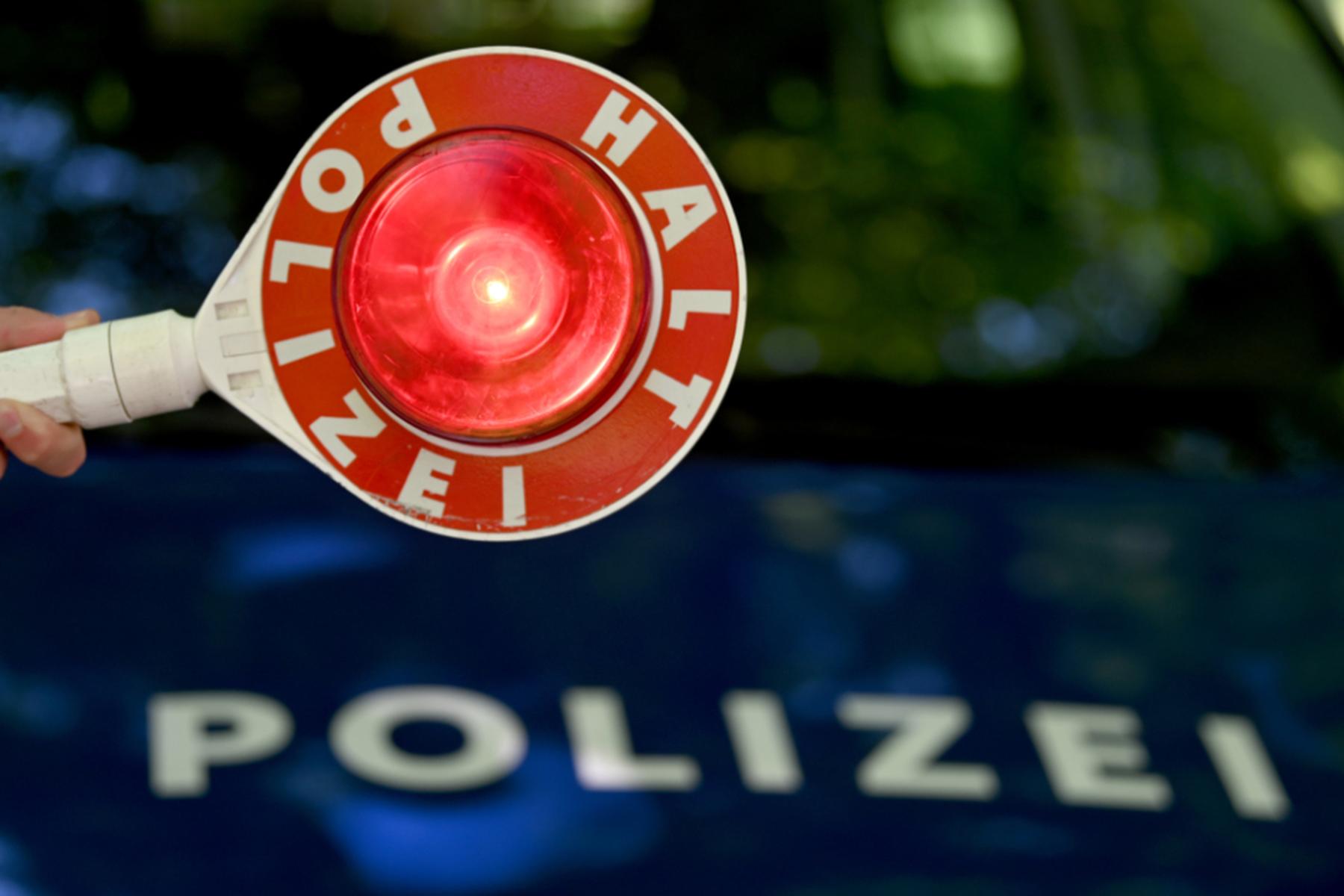 „Wollte Geschwindigkeit austesten“: 18-Jähriger mit 233 km/h gestoppt