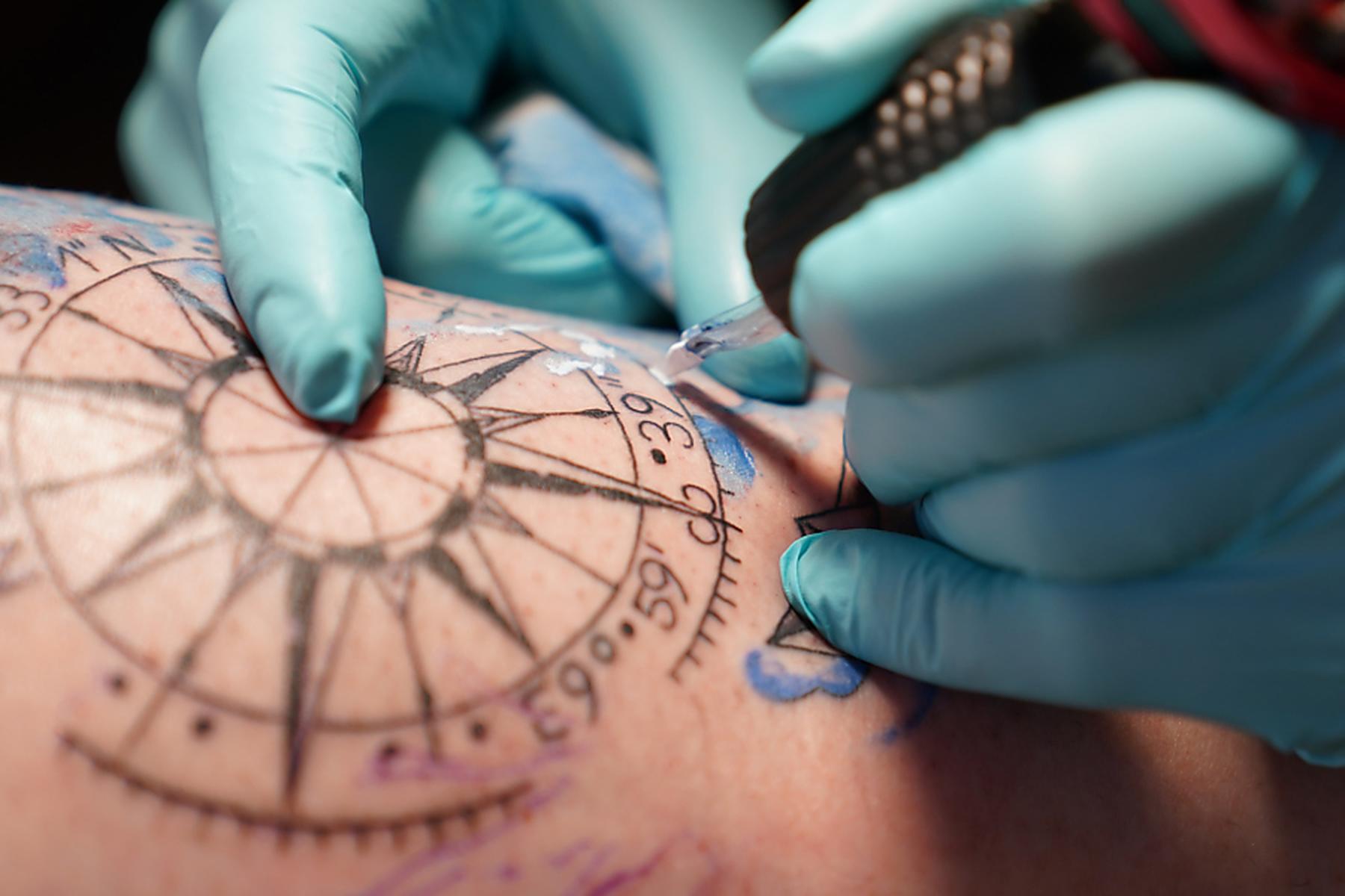 Linz: 42 Prozent der Jungen haben sich Tattoos stechen lassen