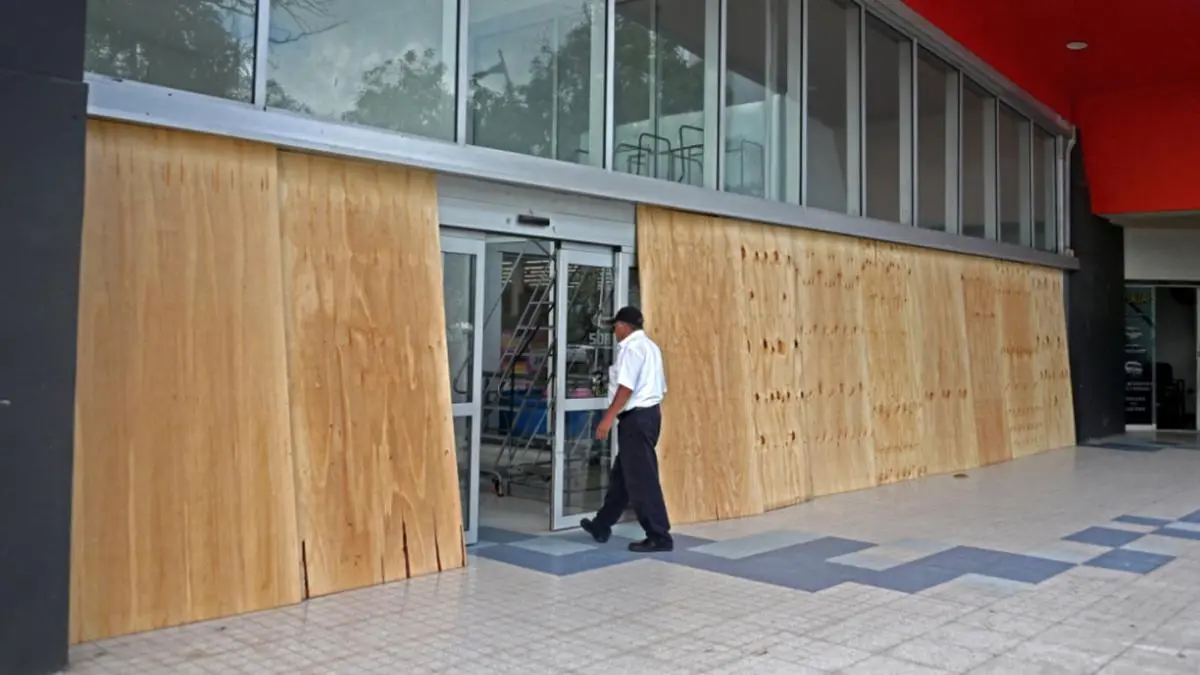 Auf zweithöchste Kategorie hochgestuft | Auf zweithöchste Kategorie hochgestuft