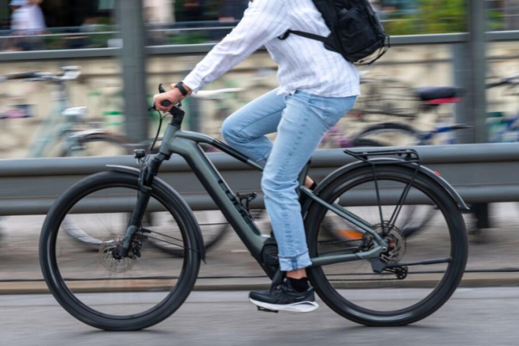 Westendorf: Zwei Senioren bei Radunfall in Tirol teils schwer verletzt