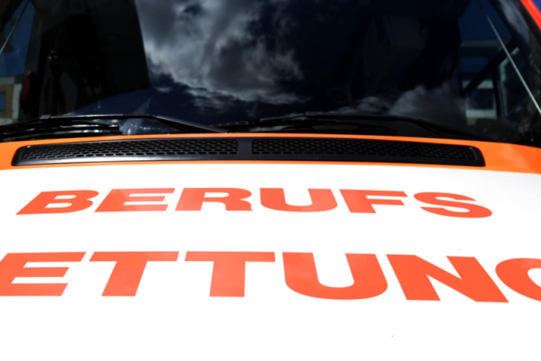 Wien: Zwei Polizeiautos in Wien bei Einsatzfahrt zusammengestoßen