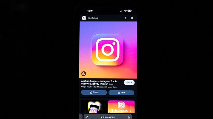Auf Instagram veröffentlichte der Influencer seinen Raketenschuss | Auf Instagram veröffentlichte der Influencer seinen Raketenschuss
