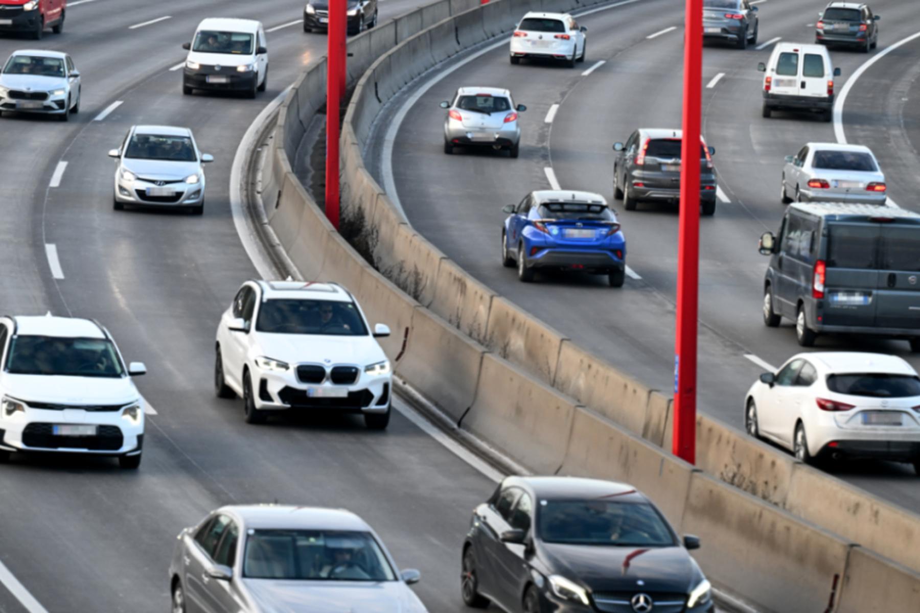 Österreich/Wien: 9.000 Tonnen Müll auf Österreichs Autobahnen gesammelt