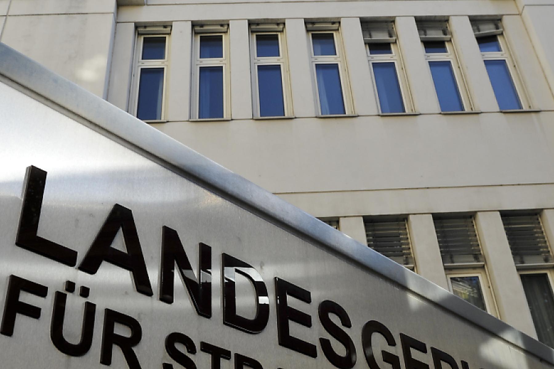 Wien: Mordversuch-Prozess nach Messerstecherei in Wiener Backstube