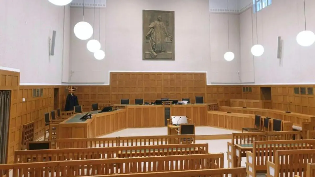 Schiffsführer muss sich vor Geschworenengericht verantworten | Schiffsführer muss sich vor Geschworenengericht verantworten