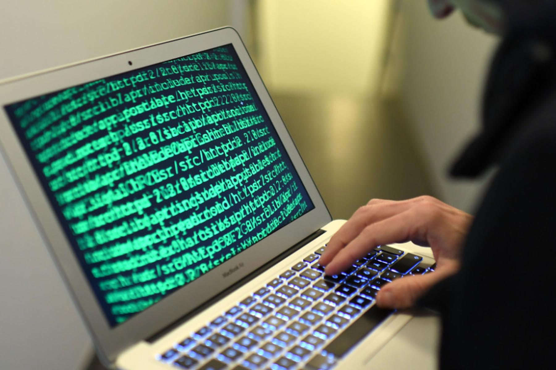 Klagenfurt: Internetbetrüger brachten zwei Kärntner um ihre Ersparnisse