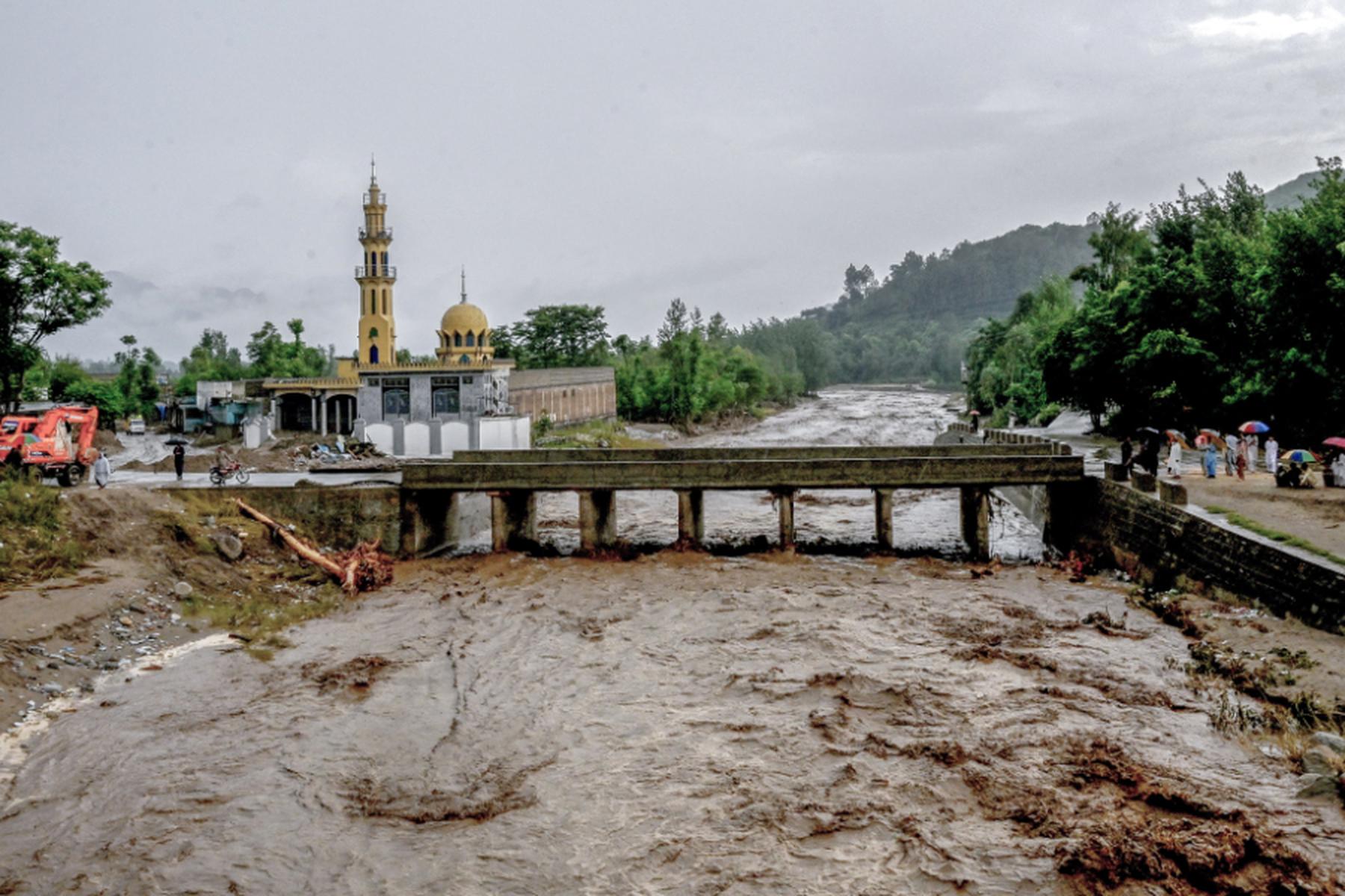 Islamabad: Weiterer Regen behindert Suche nach Vermissten in Pakistan