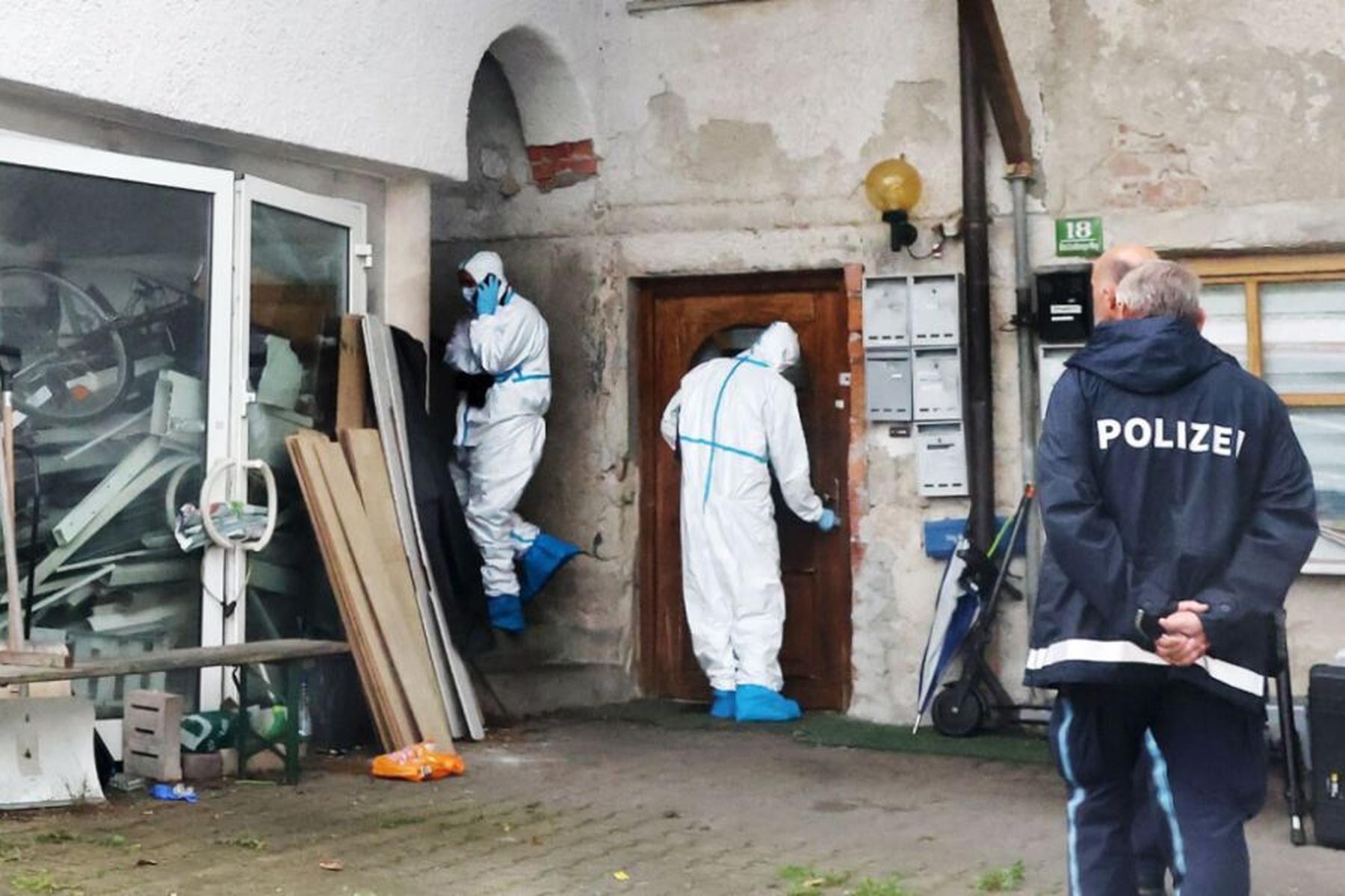 Zwiesel/Linz: Dritte Leiche aus Haus in Bayern identifiziert
