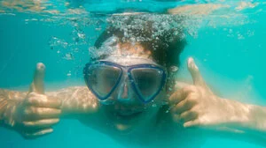 Drei Konzerne verbrauchen laut NGO drei Mal mehr Wasser als alle Pools | Drei Konzerne verbrauchen laut NGO drei Mal mehr Wasser als alle Pools