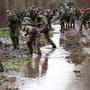 Deutsche Einsatzkräfte kämpfen gegen das Hochwasser | Deutsche Einsatzkräfte kämpfen gegen das Hochwasser