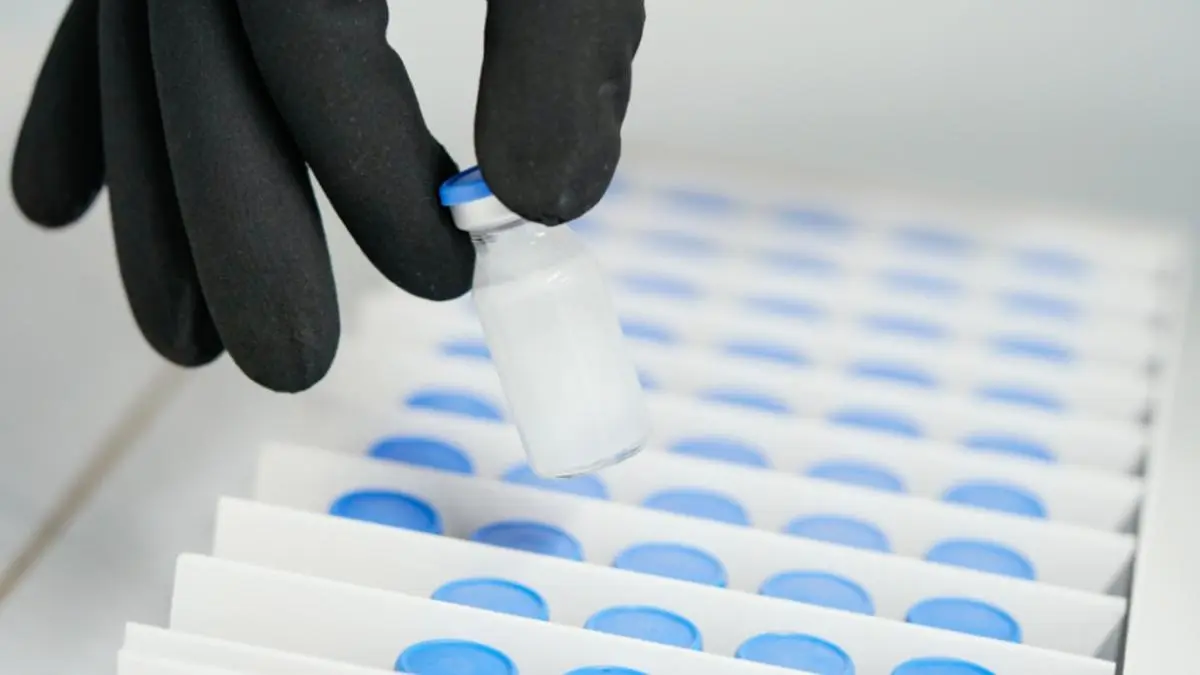 Phiolen mit dem Wirkstoff des Produkts Elevidys | Phiolen mit dem Wirkstoff des Produkts Elevidys