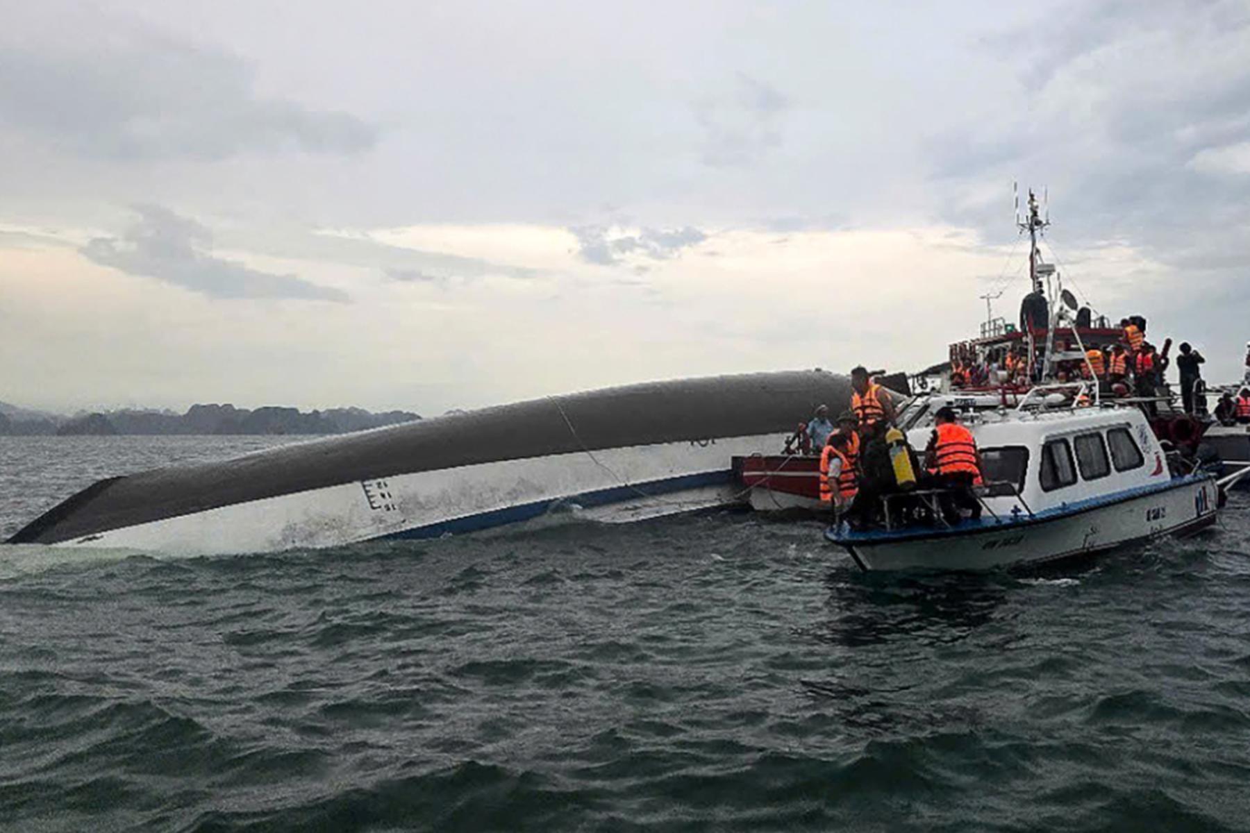 Hanoi: 18 Tote bei Kentern von Touristenschiff in Vietnam