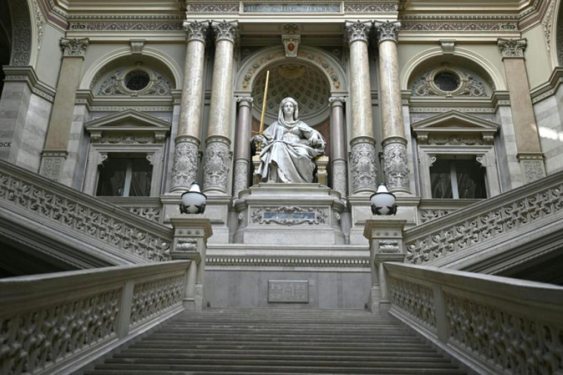 Wien: OGH kippt Versicherungsklausel gegen Geschlechtsanpassung