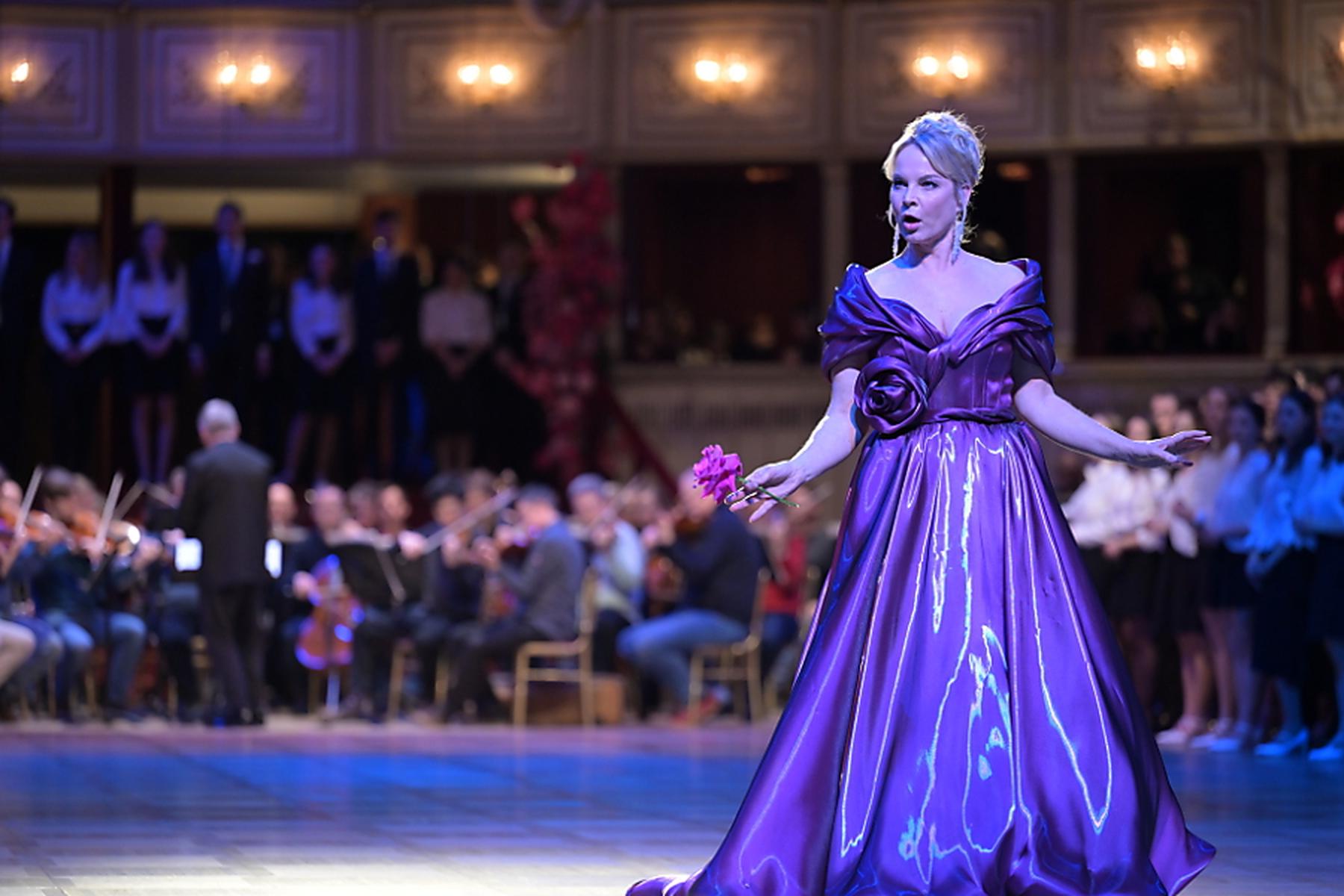 Wien | Opernstars Garan?a und Beczala eröffnen Wiener Opernball