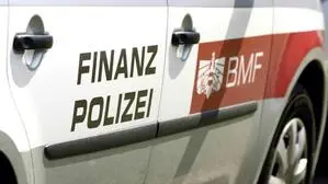 Finanzpolizei | Das Finanzamt hat auch illegal verdientes Geld im Fokus