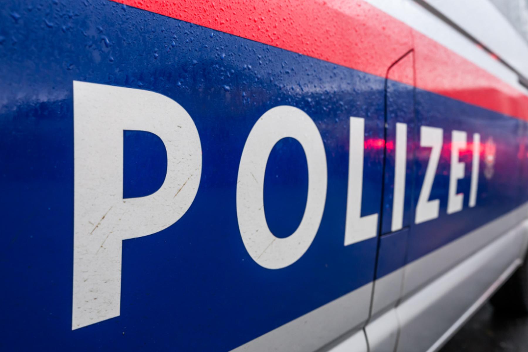 Linz: Verfolgungsjagd durch Linz - Mutter hatte Neunjährige im Pkw