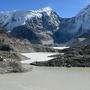 Gletschersee in der Gegend des Mount Everest auf Archivbild | Gletschersee in der Gegend des Mount Everest auf Archivbild