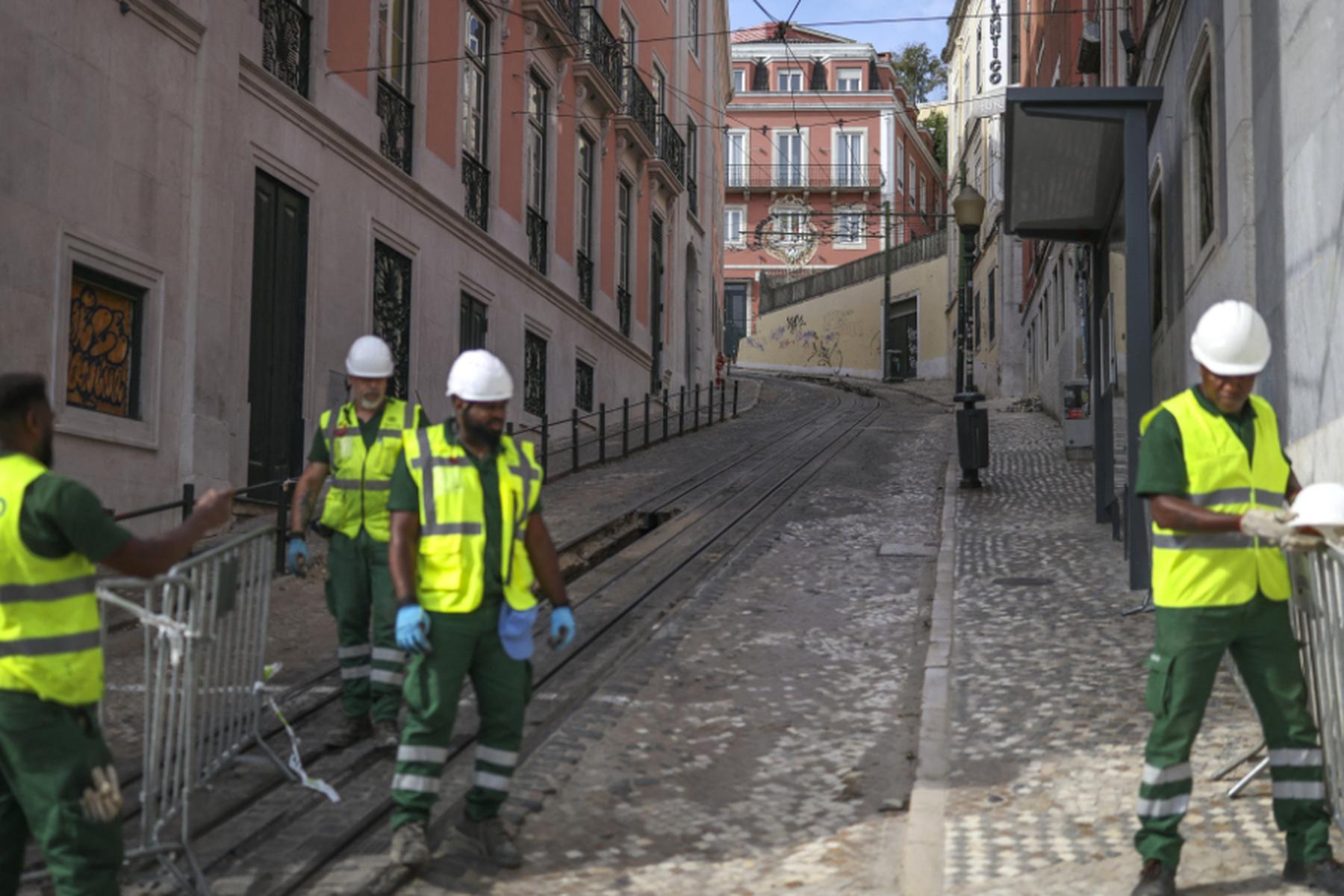 Lissabon: Nach Seilbahnunglück in Lissabon Trauer und viele Fragen