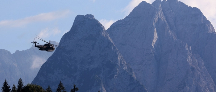 Zwei Alpinisten gerieten an der Zugspitze in Bergnot. | Zwei Alpinisten gerieten an der Zugspitze in Bergnot.