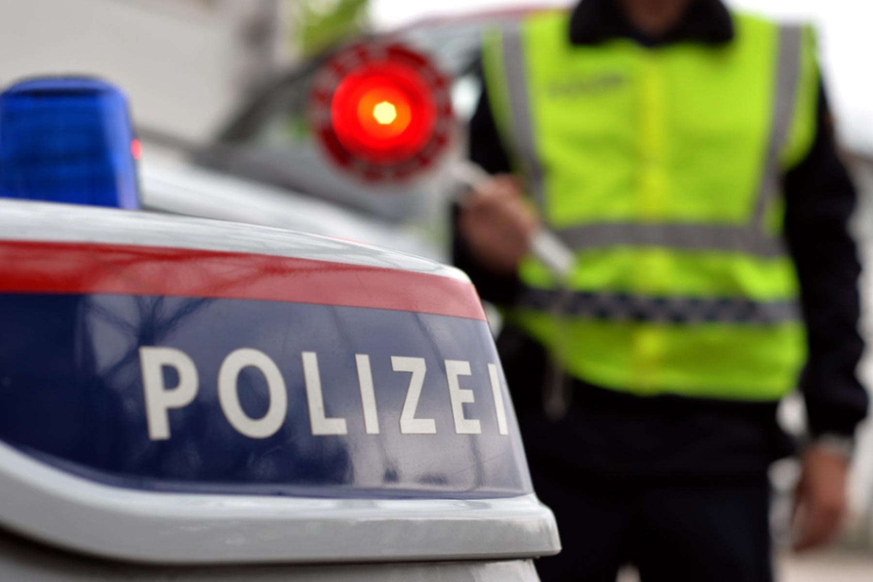 Wien: Pensionist raufte mit Frau auf der Straße in Wiener City