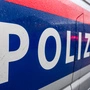Ein Polizeiauto wurde in Kärnten in Brand gesetzt | Ein Polizeiauto wurde in Kärnten in Brand gesetzt
