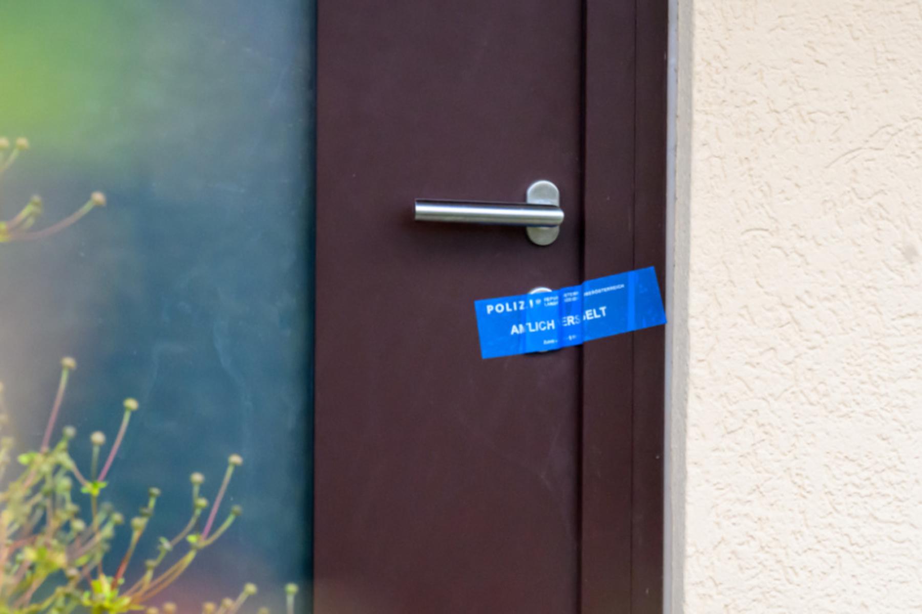 Steyr: Bluttat an Familie in Enns - Obduktionsergebnis am Mittwoch