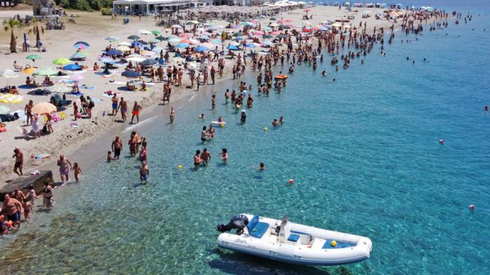 Strandleben bei Messina auf der Insel Sizilien | Strandleben bei Messina auf der Insel Sizilien