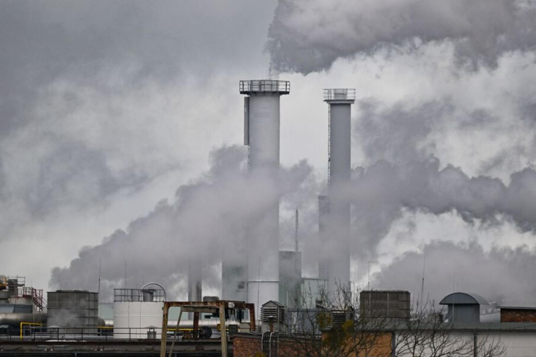 Berlin/Exeter: Weltweiter CO2-Ausstoß heuer weiter gestiegen