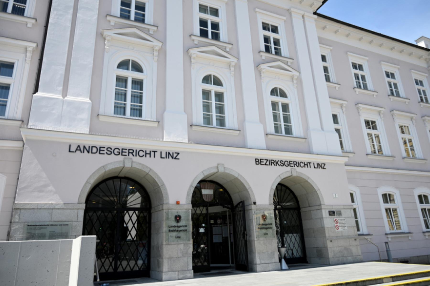 Linz: Bedingte Haft für Burschen wegen Attacke auf 13-Jährige