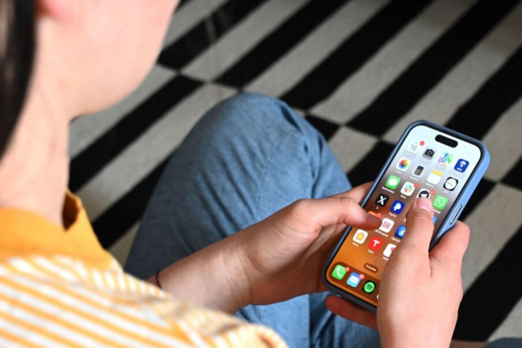 Wien: Bei Handysucht wichtig Jugendlichen mehr zuzuhören