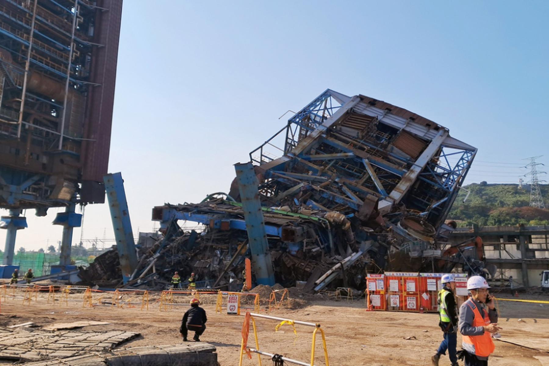 Seoul: Menschen bei Einsturz an Kraftwerk in Südkorea verschüttet