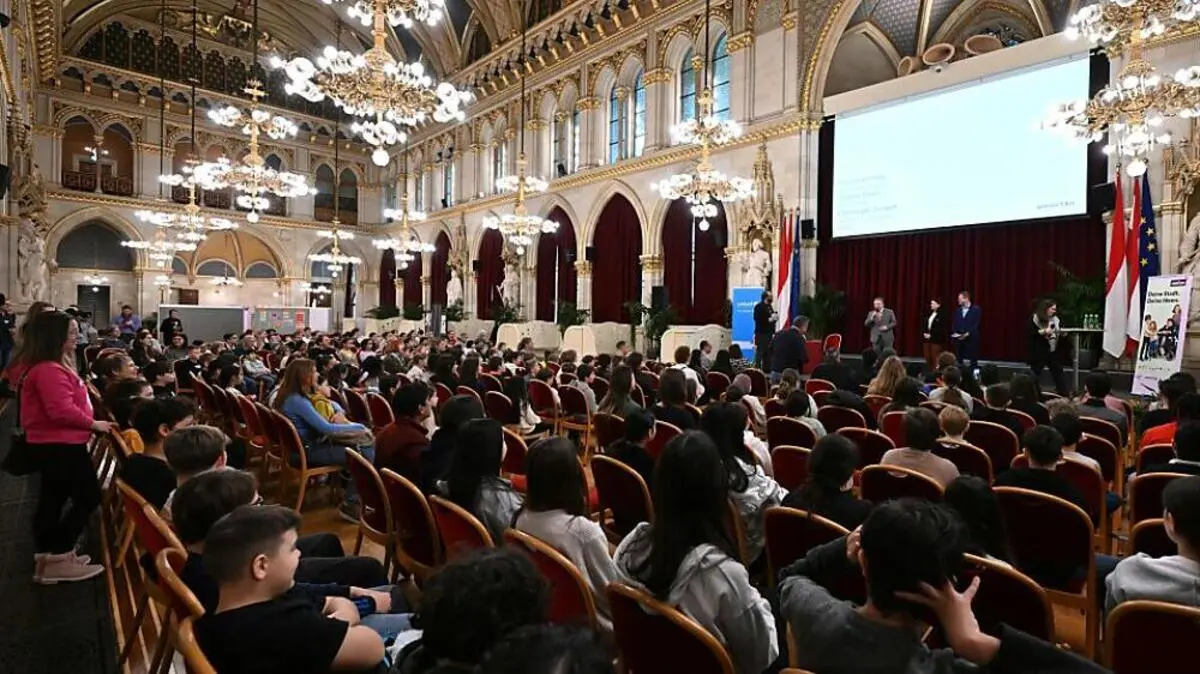 Im Wiener Rathaus tagte am Donnerstag erstmals das Kinderparlament | Im Wiener Rathaus tagte am Donnerstag erstmals das Kinderparlament