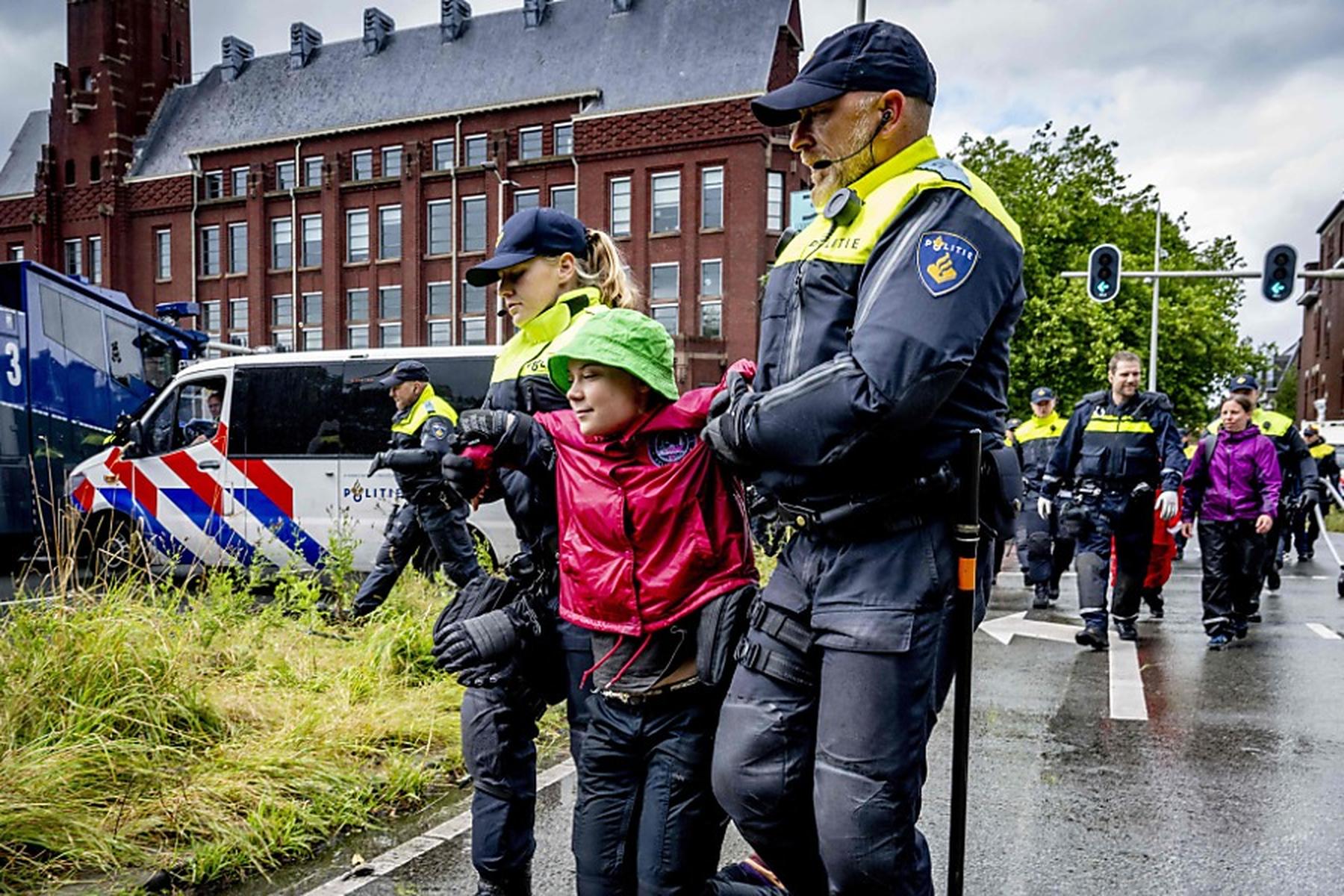 Den Haag: Greta Thunberg bei Klimaprotest in Den Haag festgenommen