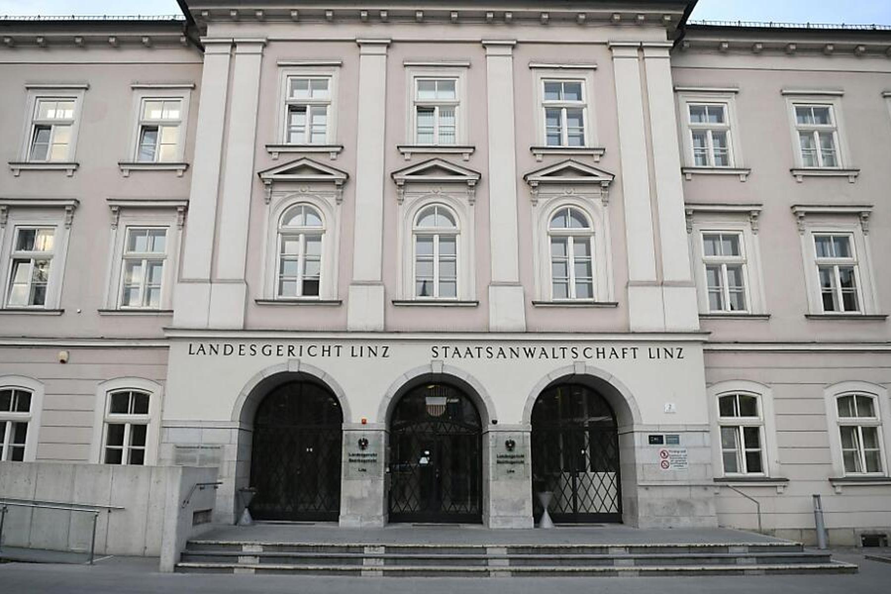 Linz: Ermittlungen gegen Schüler in Linz wegen Nötigungsverdacht