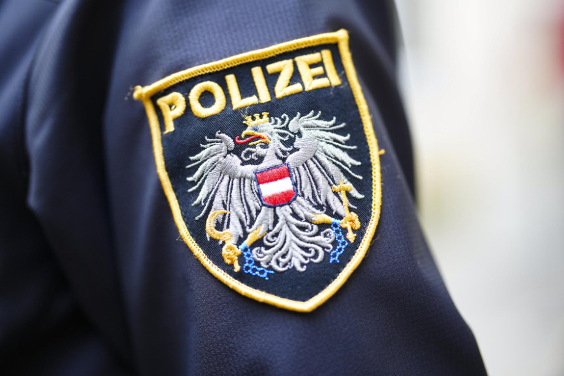 Oberdrauburg: Mopedfahrer in Kärnten bei Crash mit Auto schwer verletzt