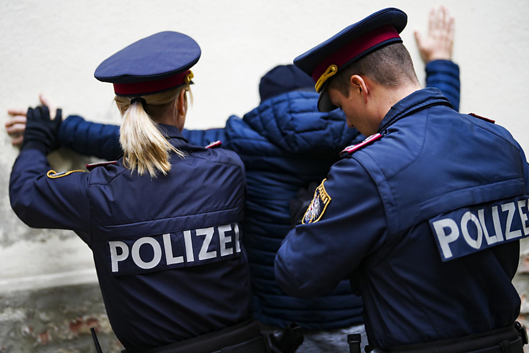 Innsbruck: 18 Festnahmen unter Tiroler Rockern, bis zu 150 Kilo Kokain