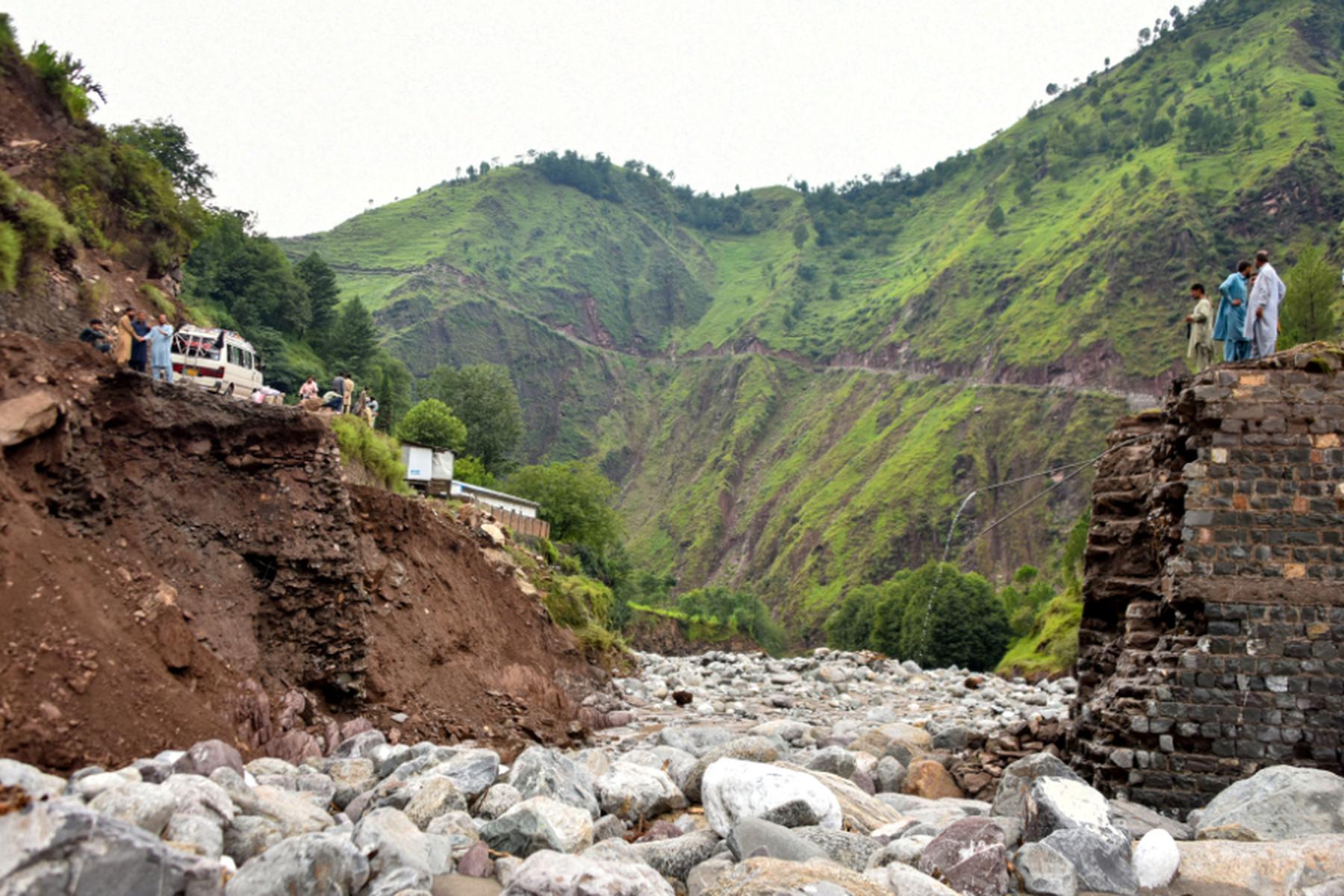 Islamabad: Über 320 Menschen sterben bei Sturzfluten in Pakistan