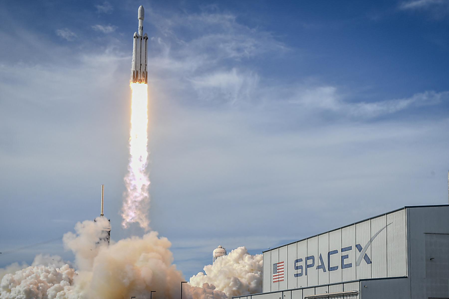 Washington: US-Luftfahrtbehörde verhängt Startverbot für SpaceX-Rakete