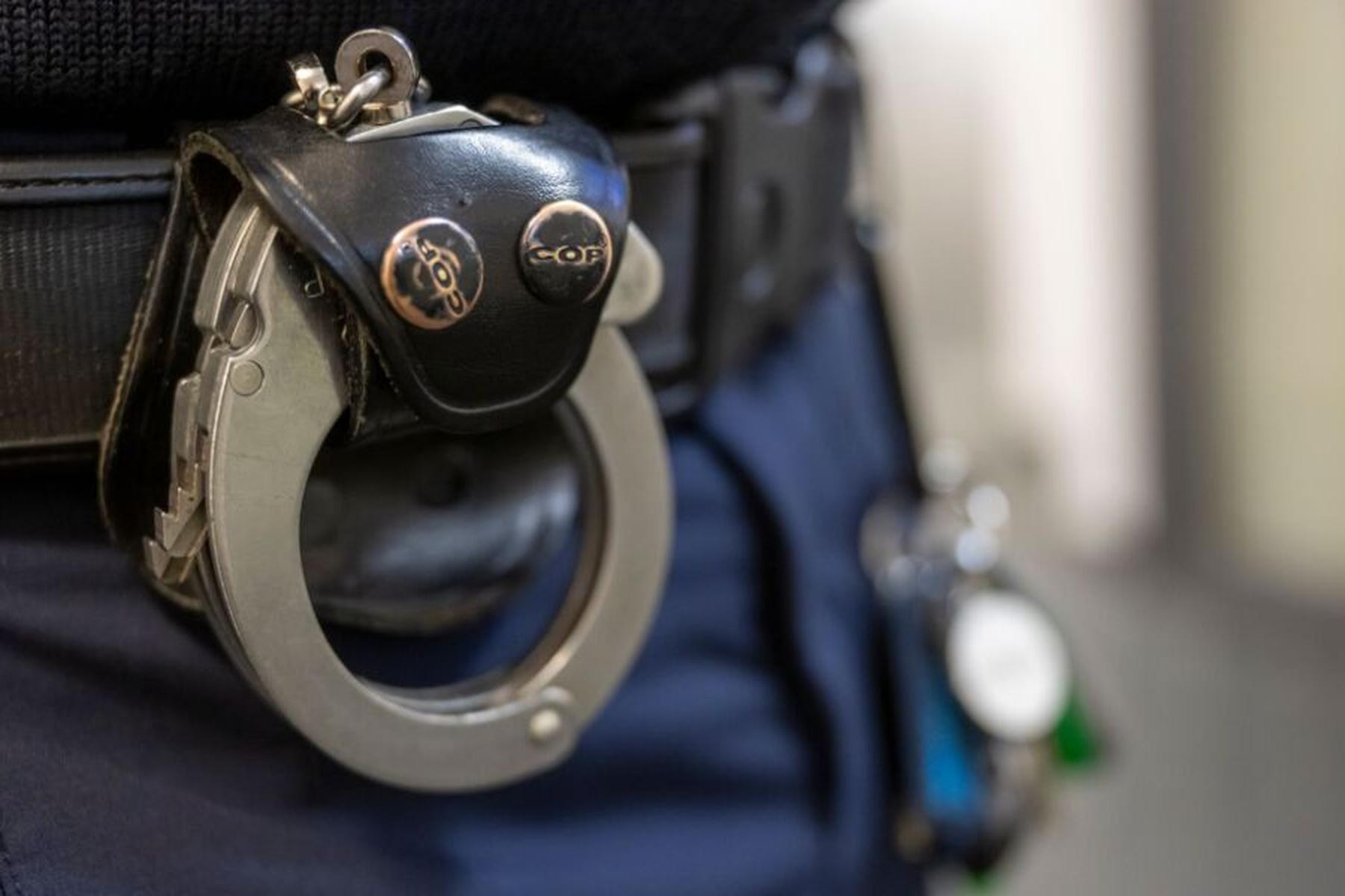 Innsbruck/Bregenz/Lochau: Festnahmen nach Einbrüchen in Tirol und Vorarlberg