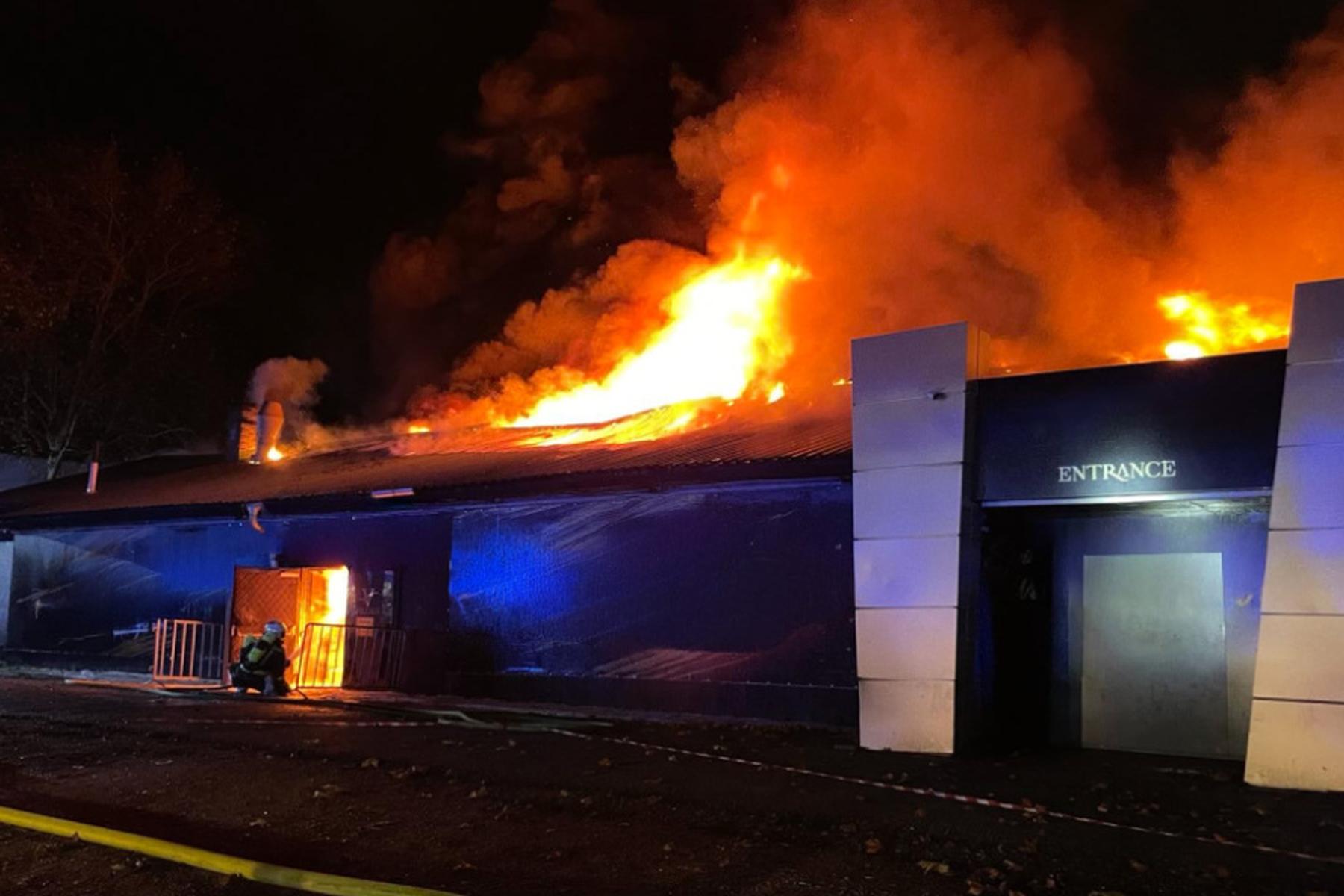 Wien: Diskothek in Wien wird Raub der Flammen