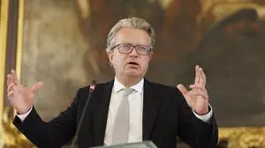 Drexler stellt sich erstmals als Landeshauptmann der Wahl | Drexler stellt sich erstmals als Landeshauptmann der Wahl