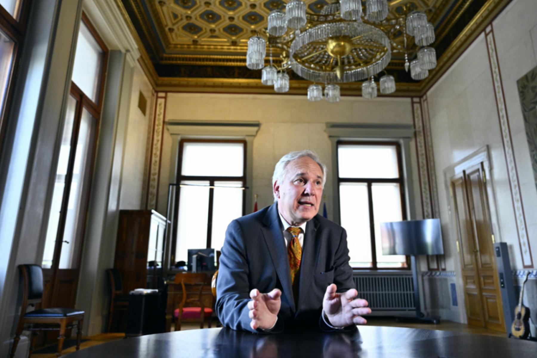 Wien: Rosenkranz für offensiveren Umgang mit "Schattenseiten"