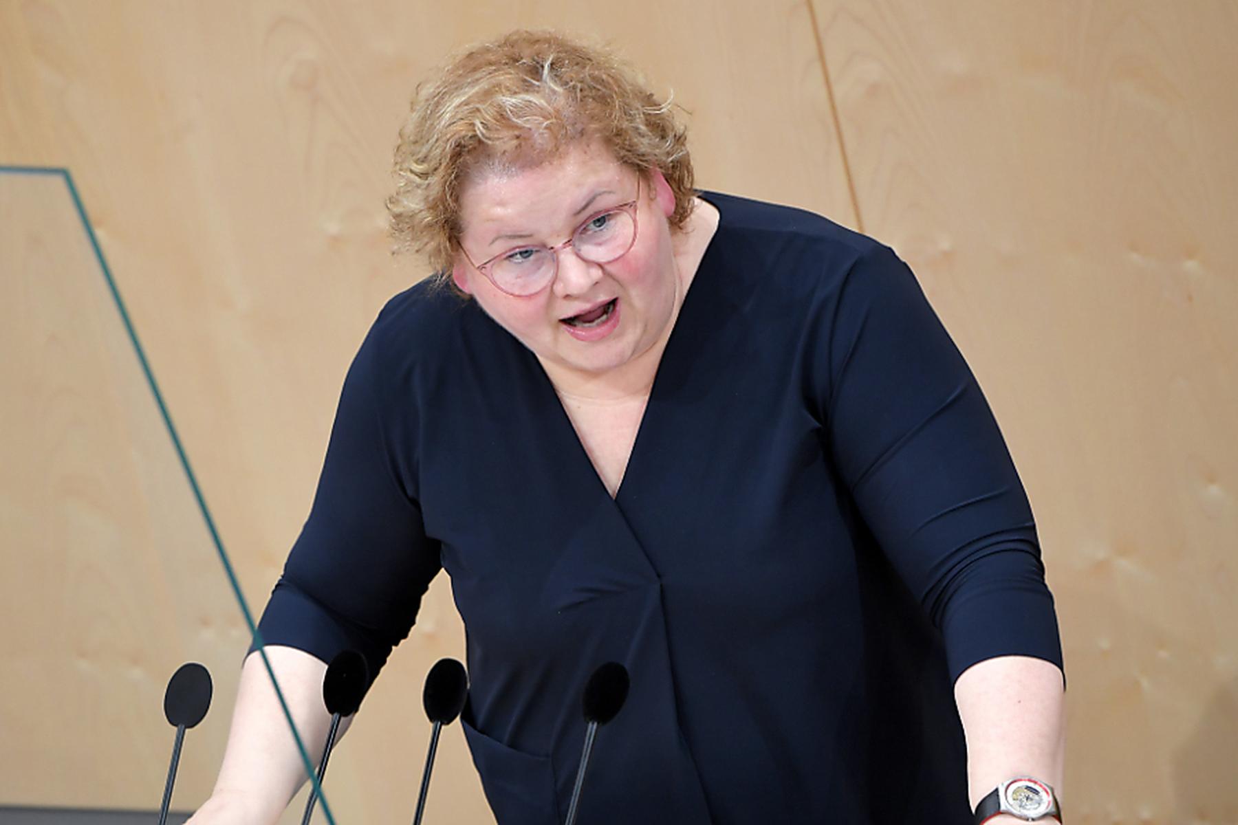 Wien: ÖGB kritisiert Regierung beim Thema Frauenpensionen