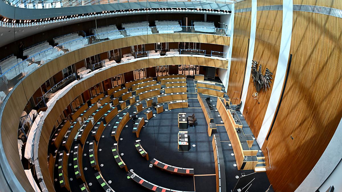 Blick in den Sitzungssaal des Nationalrates im Parlament in Wien | Wer Kärnten im Parlament in Wien in der nächsten Periode vertritt, wird am 29. September entschieden